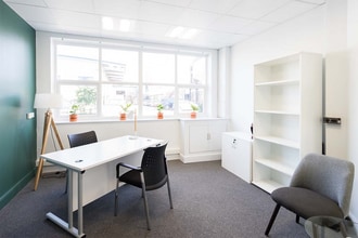 Hooton Rd, Ellesmere Port to rent Interior Photo- Image 1 of 3
