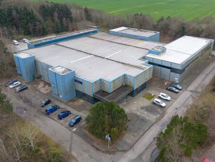 6 Macintosh Rd, Livingston for sale Building Photo- Image 1 of 1