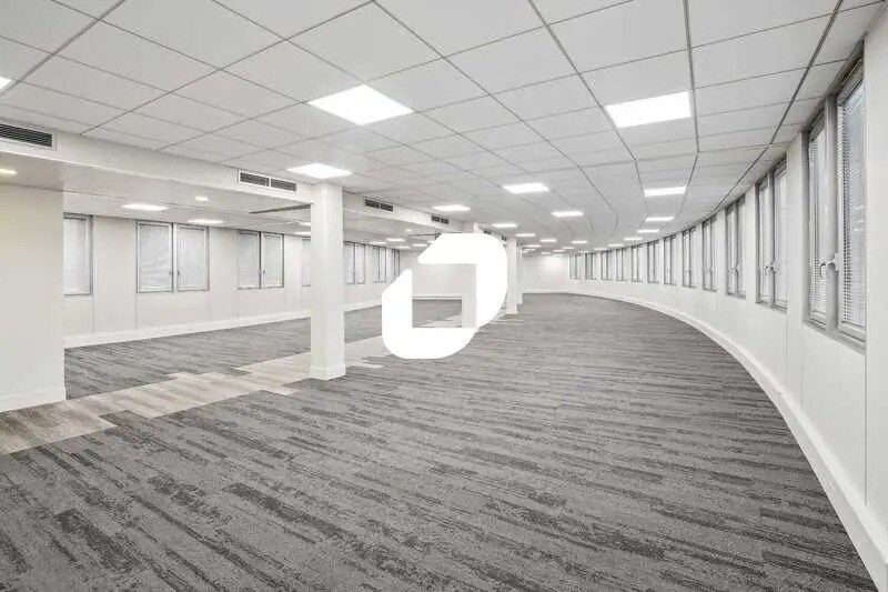 9-11 Boulevard Du General De Gaulle, Montrouge to rent - Interior Photo - Image 2 of 16