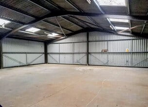 43 Barleycroft, Partridge Green to rent Interior Photo- Image 2 of 2