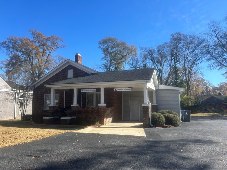 313 Mills Ave, Greenville, SC for rent - Building Photo - Image 1 of 1