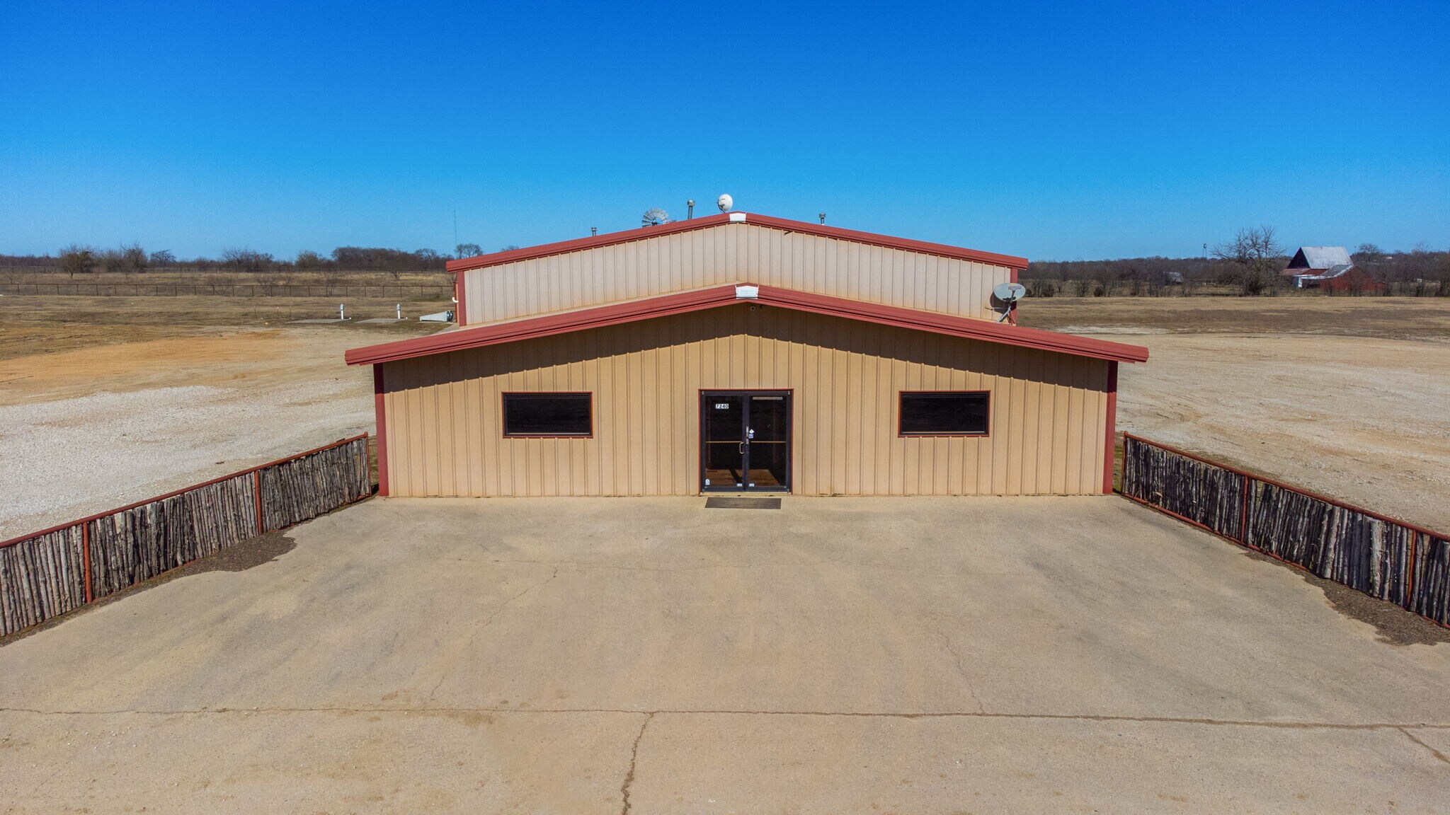 7240 Jackson Rd, Krum, TX for sale Building Photo- Image 1 of 1