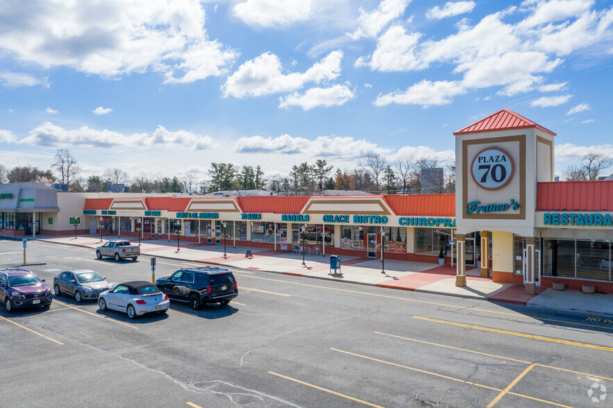 65 E Route 70 Rt, Evesham, NJ for sale - Building Photo - Image 1 of 1