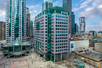 225 King St W, Toronto, ON for rent Primary Photo- Image 1 of 15