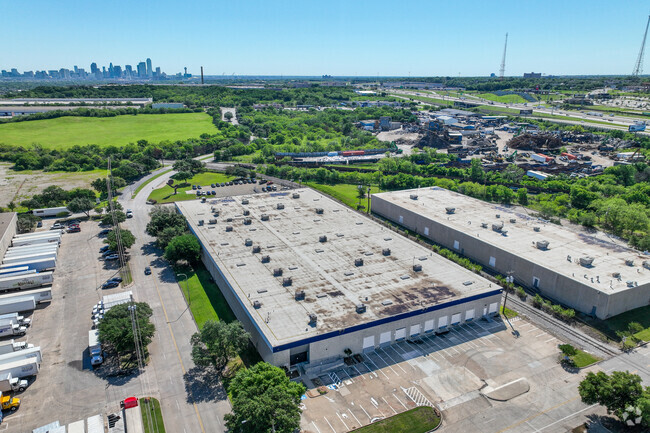 More details for 3510 Pipestone Rd, Dallas, TX - Industrial for Rent