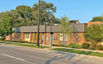 18100 Mack Ave, Grosse Pointe, MI for sale Building Photo- Image 1 of 1