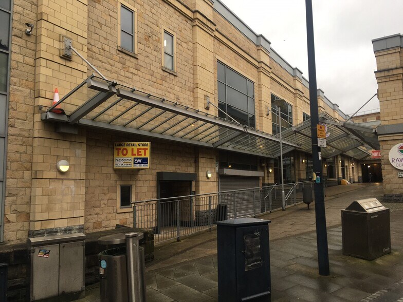 2-4 Rawson Pl, Bradford for sale - Building Photo - Image 1 of 1