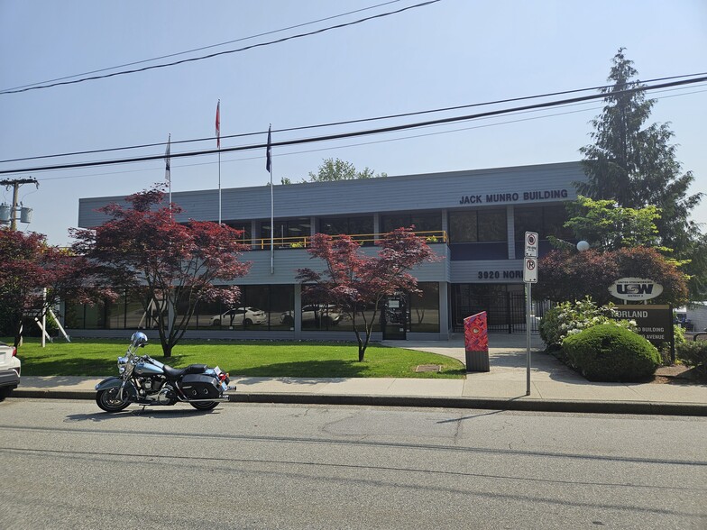 3920 Norland Ave, Burnaby, BC for rent - Building Photo - Image 1 of 6