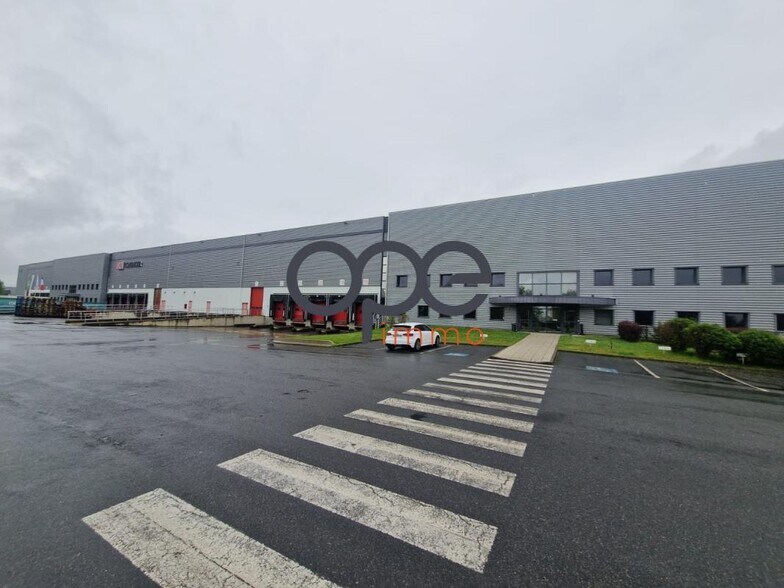 Industrial in Mitry-Mory to rent - Building Photo - Image 3 of 13