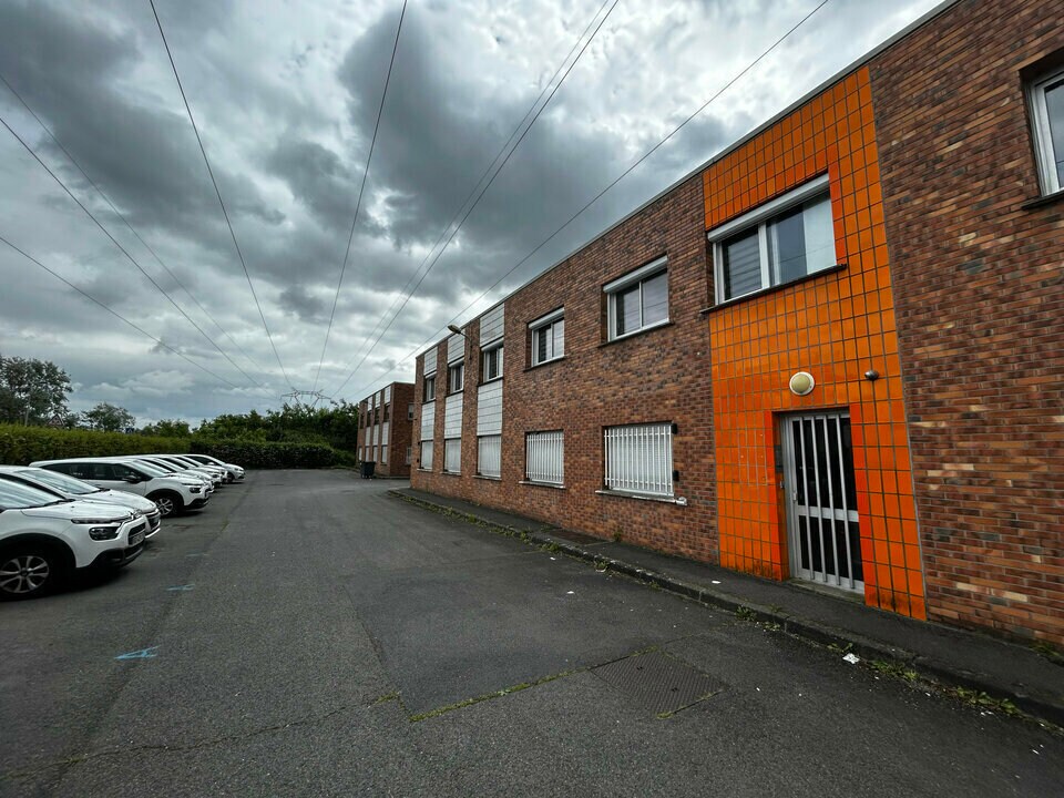 21 Rue Des Cerisiers, Lisses to rent Building Photo- Image 1 of 35