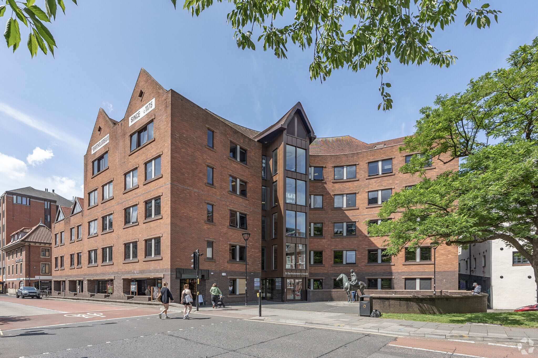 Lewins Mead, Bristol to rent Primary Photo- Image 1 of 9