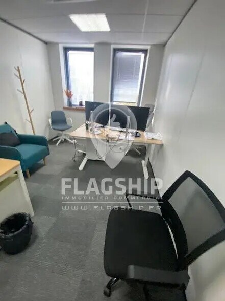 Office in Nanterre to rent - Interior Photo - Image 3 of 9