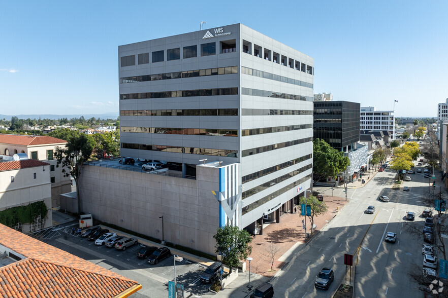 70 S Lake Ave, Pasadena, CA for rent - Building Photo - Image 2 of 12