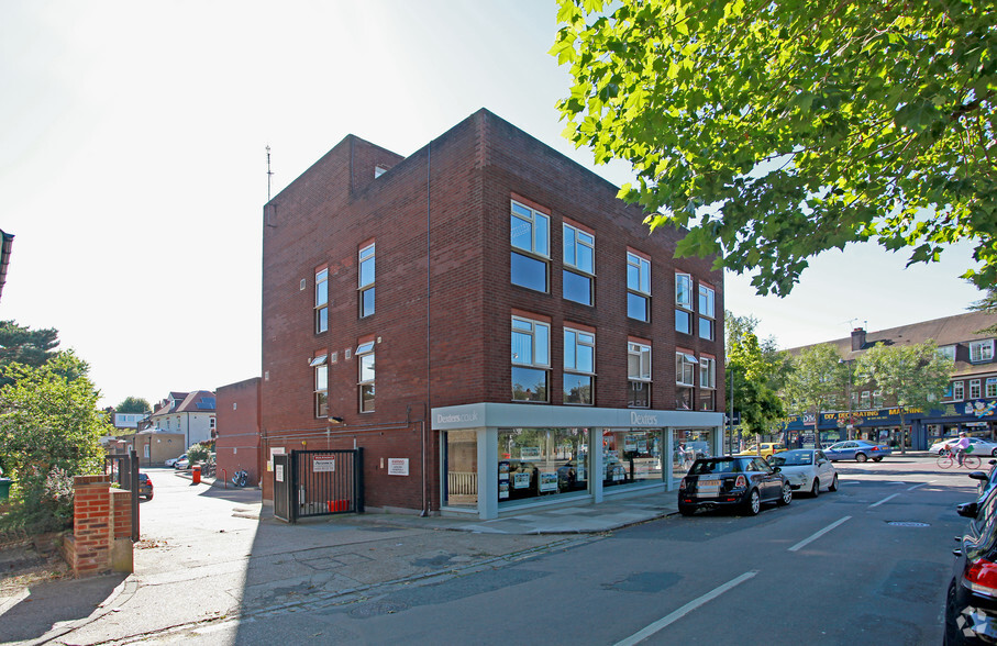 76-84 Heath Rd, Twickenham for rent - Building Photo - Image 1 of 5