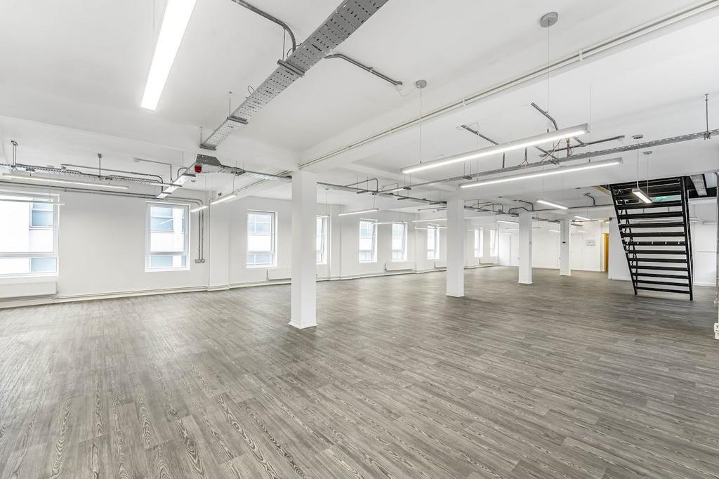 88-94 Wentworth St, London to rent Primary Photo- Image 1 of 38