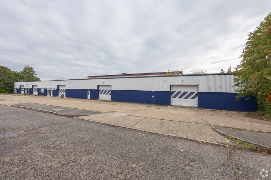 Arras Rd, Bury St Edmunds to rent - Building Photo - Image 2 of 2