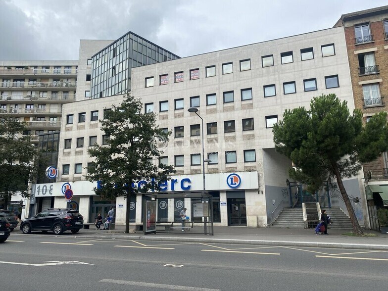 108 Avenue De Fontainebleau, Le Kremlin-Bicêtre for sale - Building Photo - Image 1 of 12