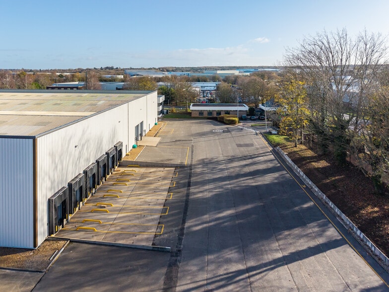Salthouse Rd, Northampton to rent - Building Photo - Image 3 of 20