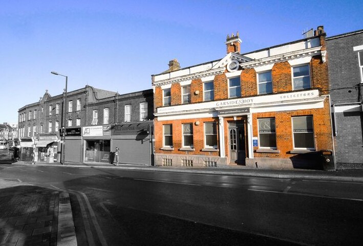 21-23 The Bridge, Harrow for sale Primary Photo- Image 1 of 1