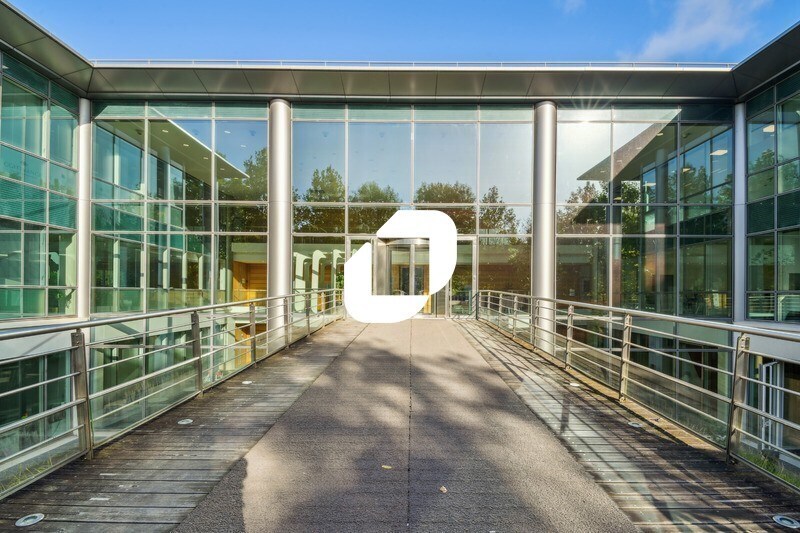 Office in Roissy-en-France to rent - Building Photo - Image 1 of 20