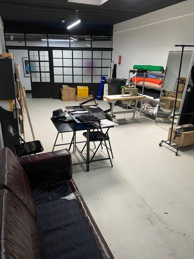 More details for 7-9 Ingate Pl, London - Industrial to Rent