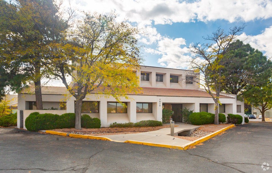 7920 Mountain Rd NE, Albuquerque, NM for rent - Building Photo - Image 3 of 5