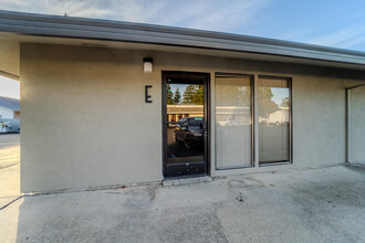 1548 Poole Blvd, Yuba City, CA for rent Building Photo- Image 1 of 13