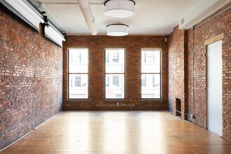 147-153 E Main St, Columbus, OH to rent Building Photo- Image 2 of 4