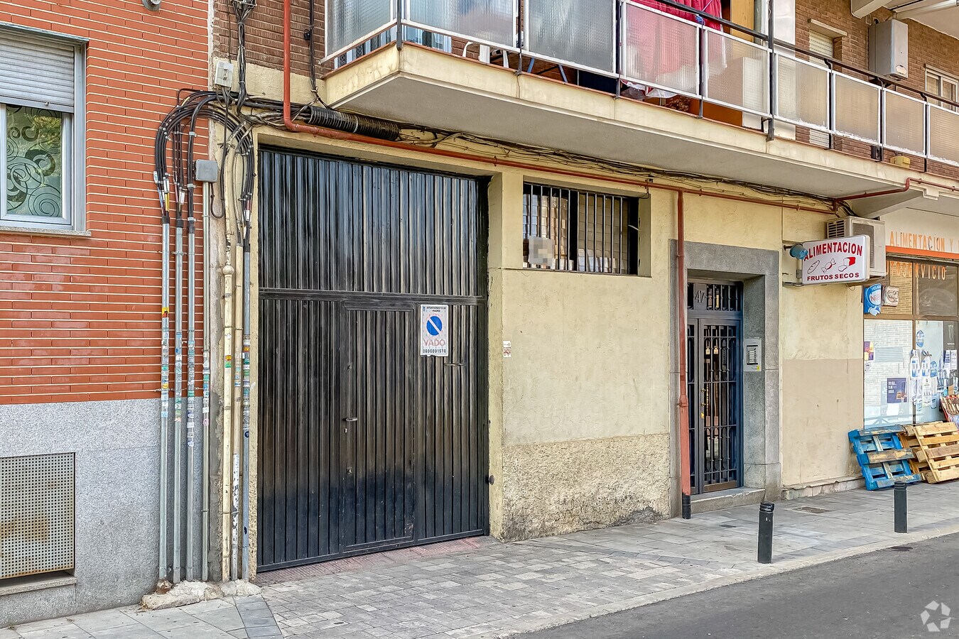 Calle de Veza, 47, Madrid, MAD 28029 -  -  - Interior Photo - Image 1 of 1