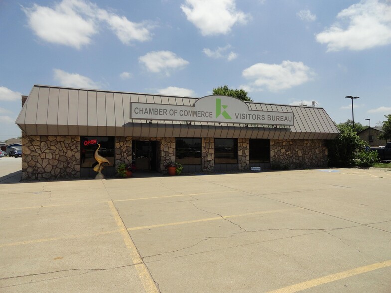 1007 2nd Ave, Kearney, NE for sale - Primary Photo - Image 1 of 26