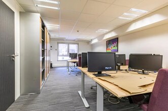 110 Rue Jules Guesde, Levallois-Perret for sale Interior Photo- Image 2 of 7