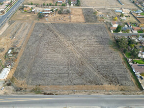 4112 Jewetta Ave, Bakersfield, CA for sale Primary Photo- Image 1 of 3