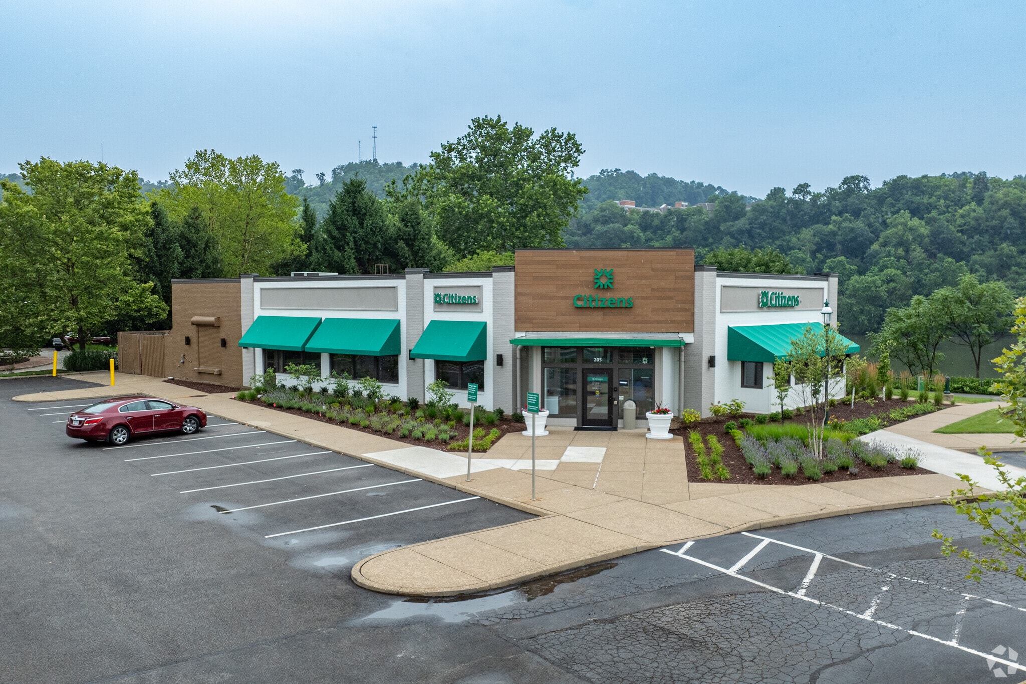 205 E Waterfront Dr, Homestead, PA for sale Primary Photo- Image 1 of 6