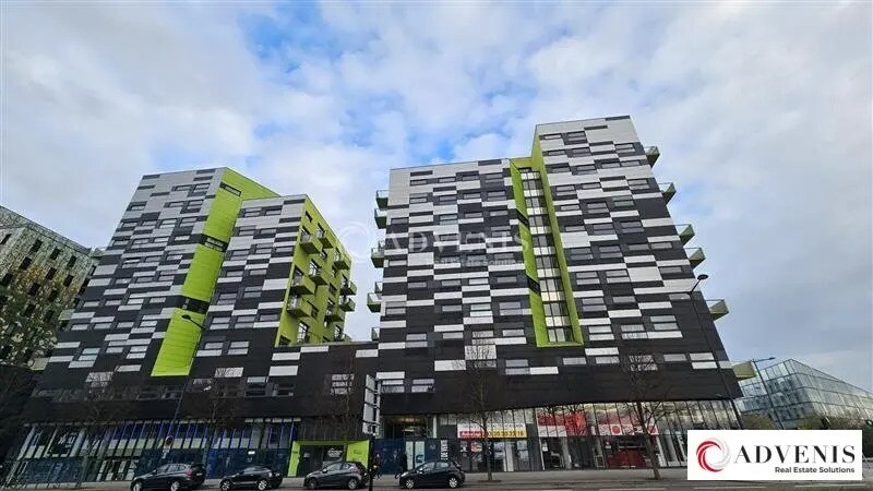 Office in Lille to rent Building Photo- Image 1 of 7