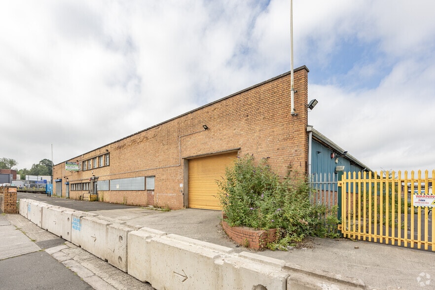 13-15 Emery Rd, Bristol for sale - Building Photo - Image 2 of 9