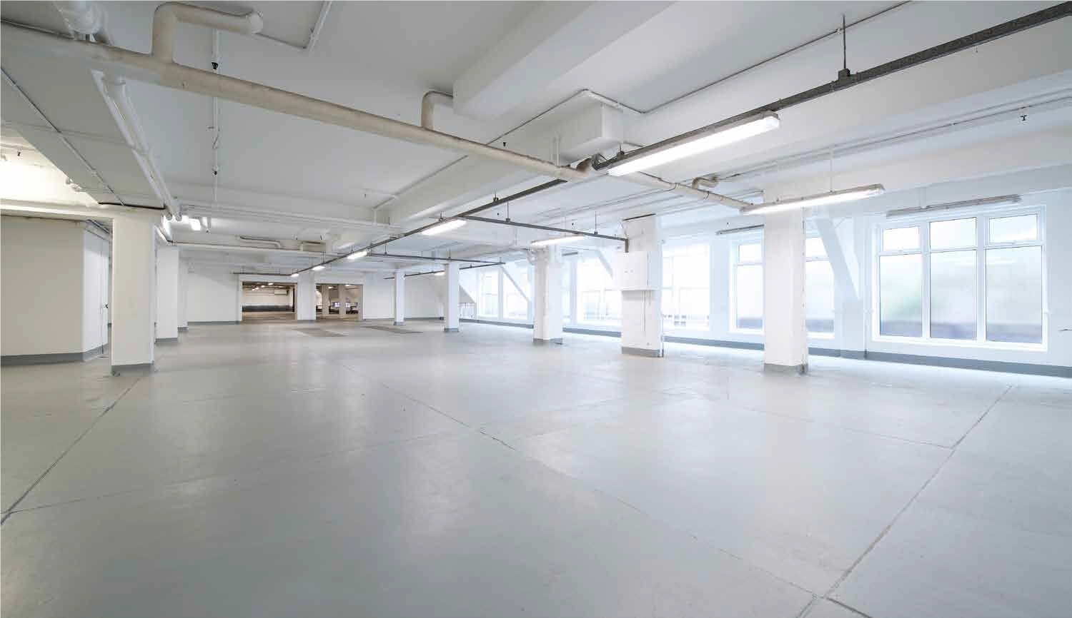 Arthur Ct, London for sale Interior Photo- Image 1 of 1