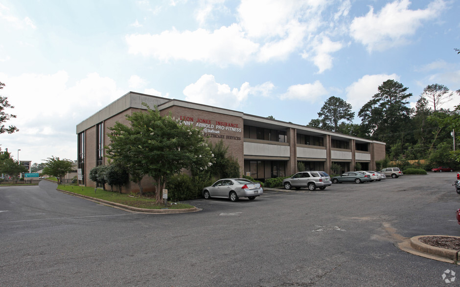 4700 Forest Dr, Columbia, SC for rent - Primary Photo - Image 1 of 8