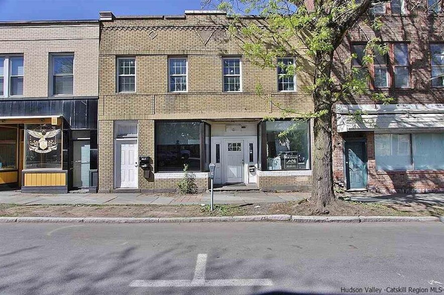 352 Broadway, Kingston, NY for sale - Building Photo - Image 1 of 1