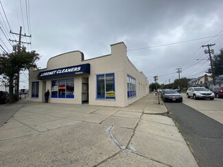 More details for 581 Merrick Rd, Lynbrook, NY - Light Industrial for Sale