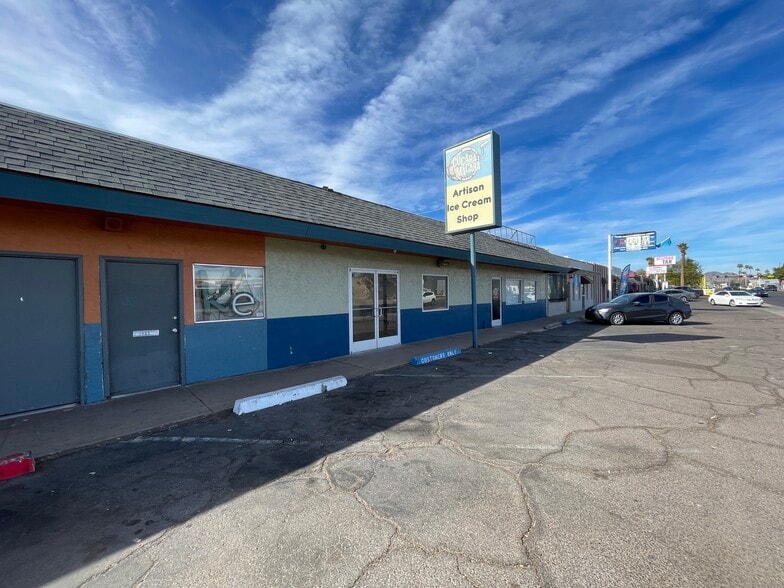 2328 N 32nd St, Phoenix, AZ for sale - Building Photo - Image 1 of 1