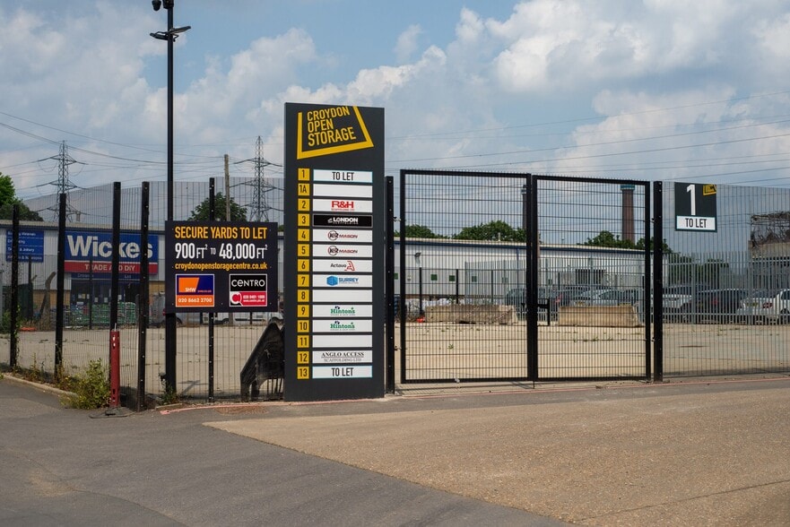 112 Beddington Ln, Croydon to rent - Building Photo - Image 3 of 4