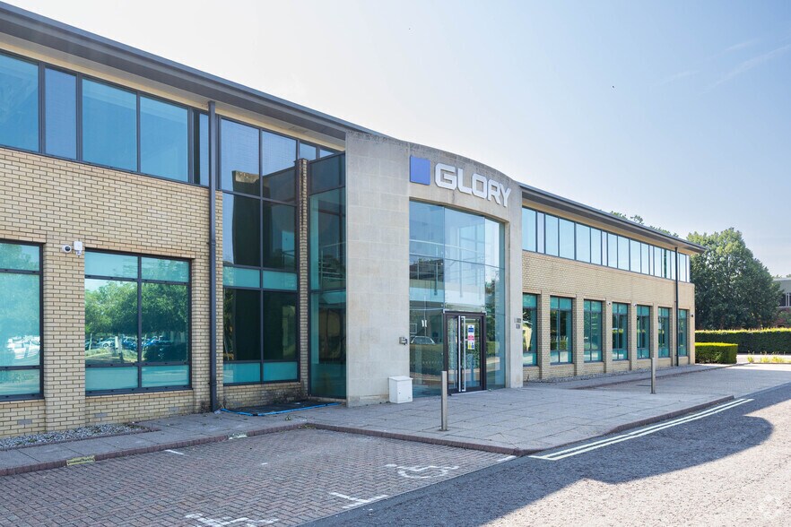 1 Lime Tree Way, Chineham to rent - Building Photo - Image 3 of 3