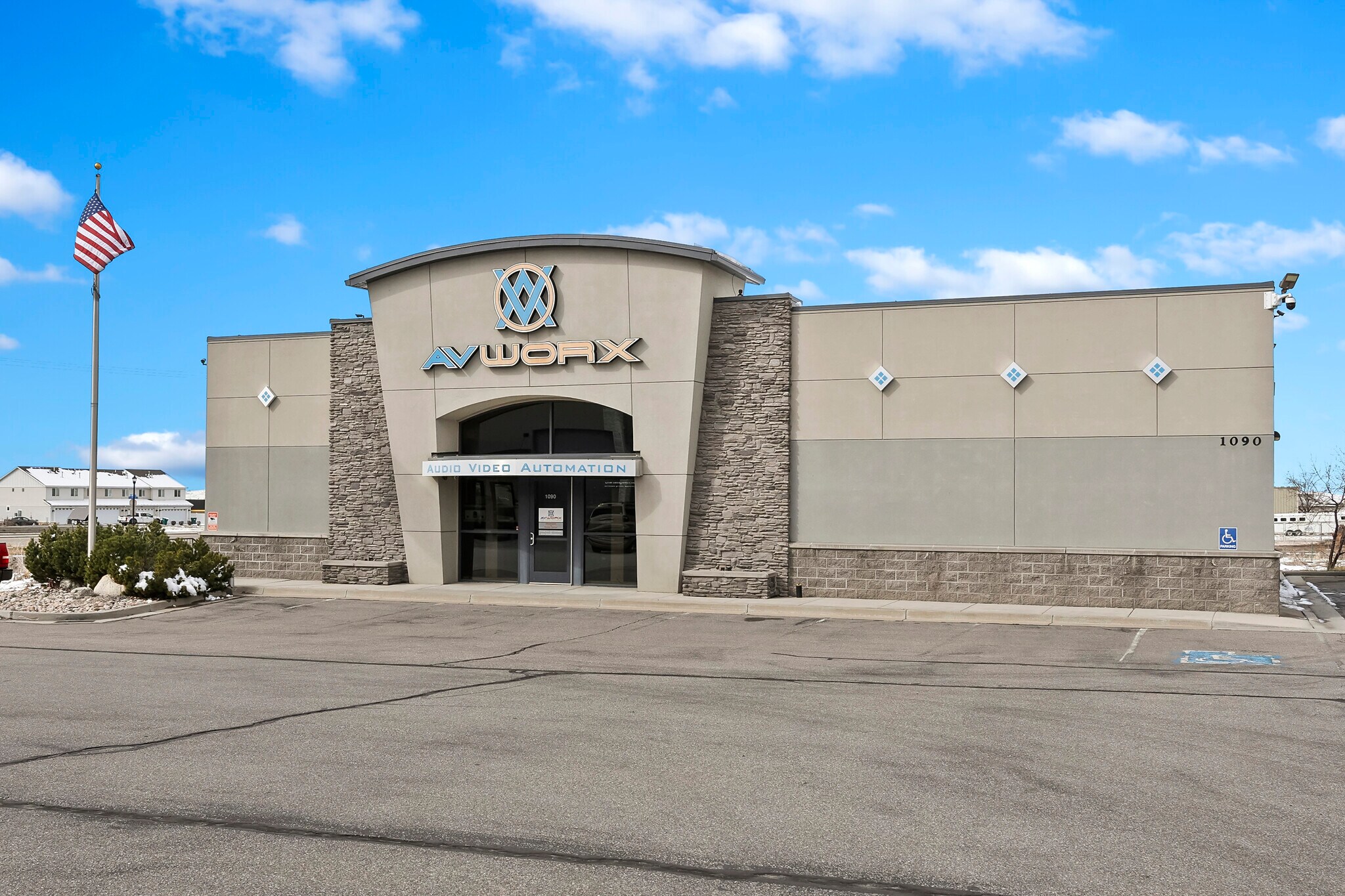 1090 Cambridge Cir, Layton, UT for sale Building Photo- Image 1 of 1