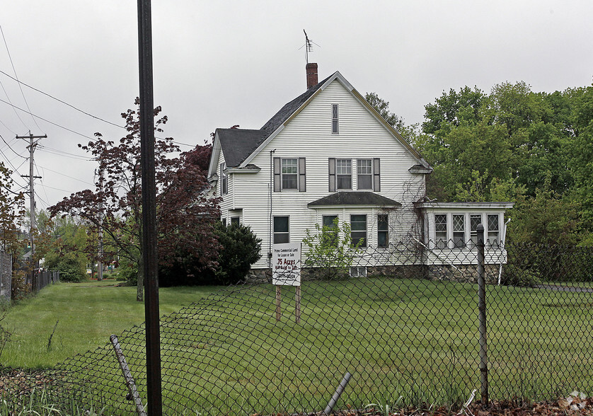 1112 Main St, Haverhill, MA for sale - Primary Photo - Image 1 of 1