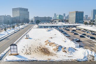 More details for 422 Consumers Rd, Toronto, ON - Land to Rent