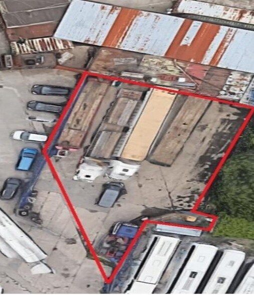 Dumers Ln, Manchester for sale - Primary Photo - Image 1 of 1