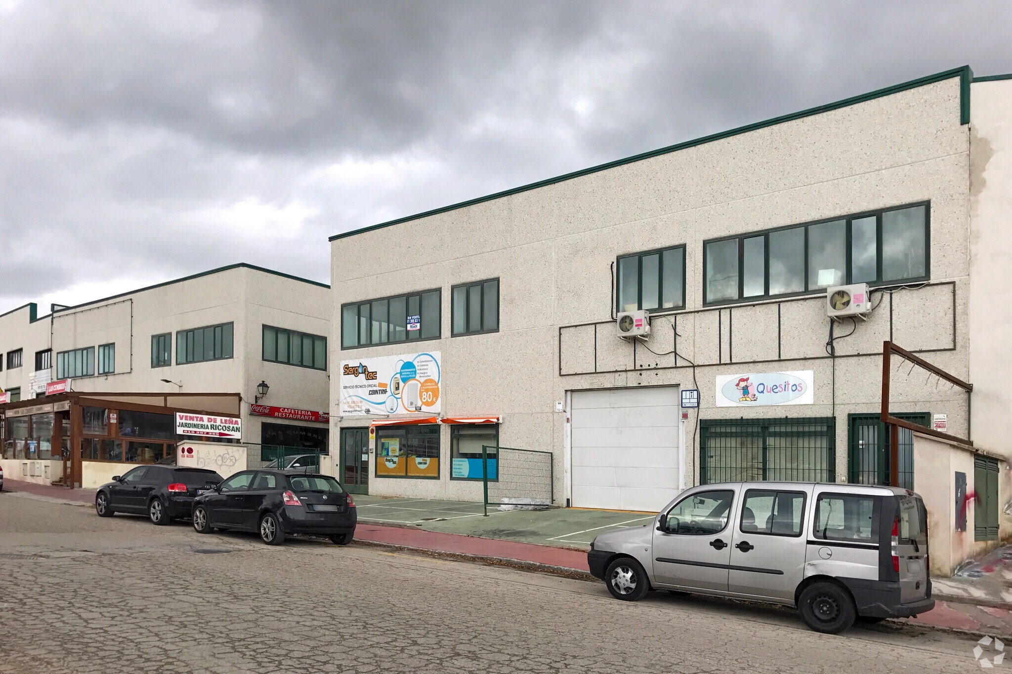 Calle de la Puerta de Abajo, 43, Alpedrete, Madrid for sale Primary Photo- Image 1 of 1