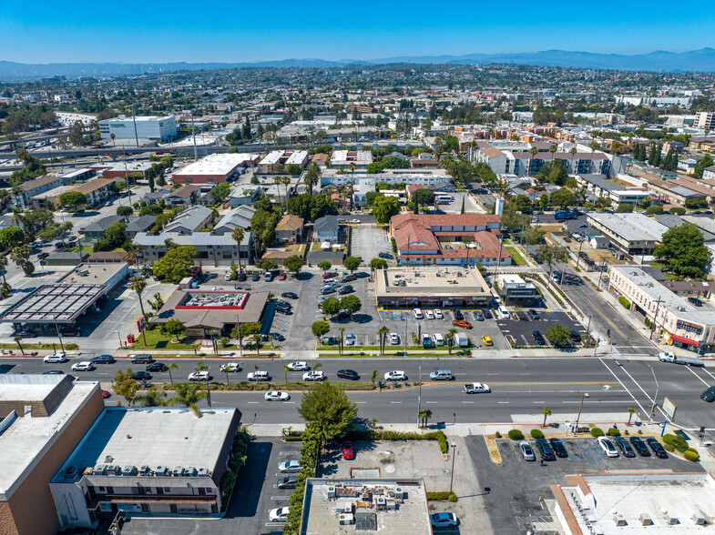 605-619 W Manchester Blvd, Inglewood, CA for rent - Building Photo - Image 2 of 103