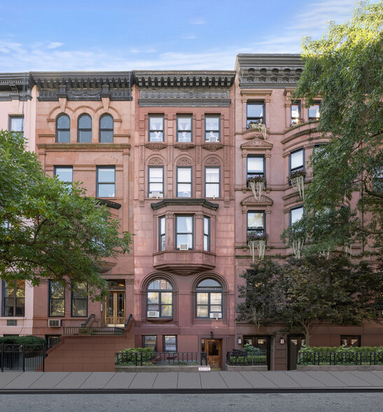 106 W 76th St, New York, NY for sale - Building Photo - Image 1 of 6