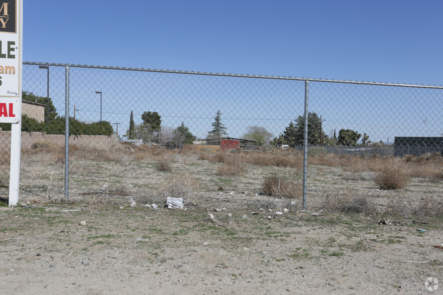 Phelan Rd, Phelan, CA for sale - Primary Photo - Image 1 of 1